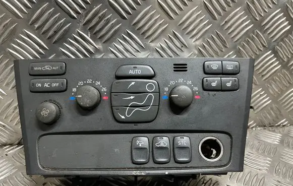 Volvo V70 Climate control unit