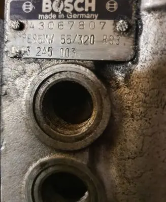 Mercedes-Benz W123 Fuel injection high pressure pump RH3502200 1425100001 Rw350220mw10