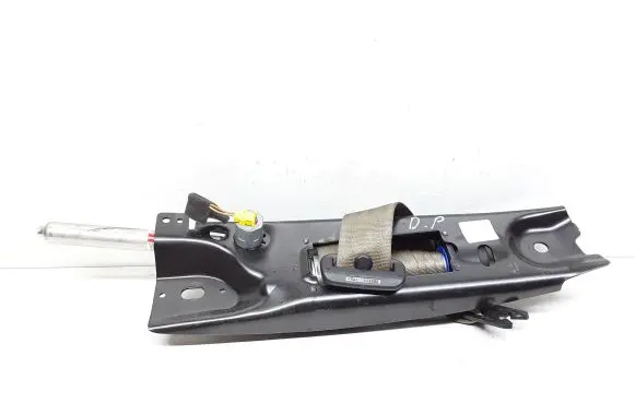 Volvo XC70 Front seatbelt 6069365R0D