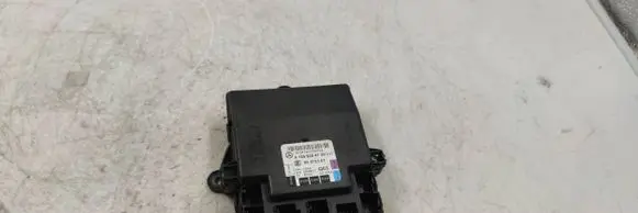 Mercedes-Benz A W169 Door control unit/module 61041204294703 A1698204726 05072361