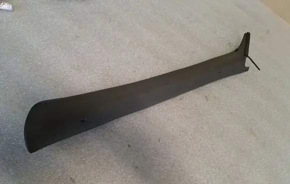 Ford Sierra (A) pillar trim 88BBA03197E