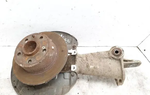 Citroen CX Rear wheel hub spindle/knuckle 