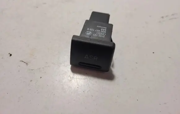 Traction control (ASR) switch