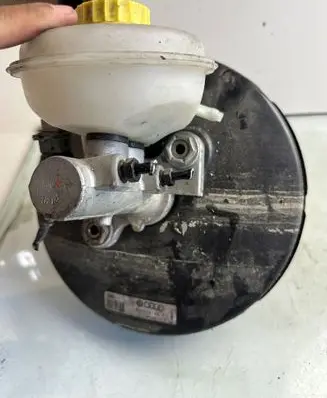Audi A6 S6 C5 4B Brake booster 8D0612105F