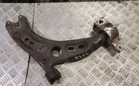 Volkswagen PASSAT B7 Front lower control arm/wishbone