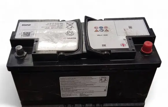 BMW 5 G30 G31 G38 Car battery 61216806754 61219878492 6806755