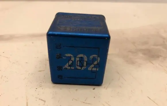 Audi A5 8T 8F Other relay 8A0951253