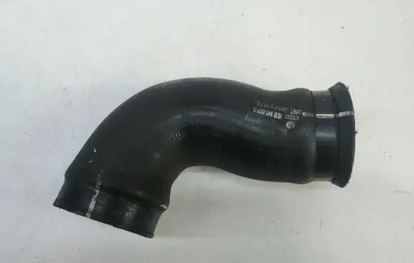 Audi A4 S4 B7 8E 8H Intercooler hose/pipe 8E0145837G
