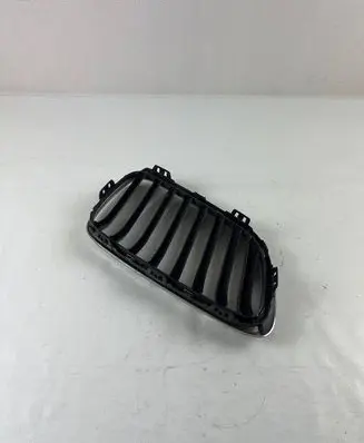 BMW 2 F22 F23 Front bumper upper radiator grill 7295523 7295521 7295525