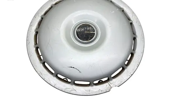 Audi 100 S4 C4 R15 wheel hub/cap/trim 4A0601147
