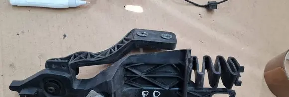 Audi A4 S4 B9 Front bumper mounting bracket 8W0807334B 8W0807132