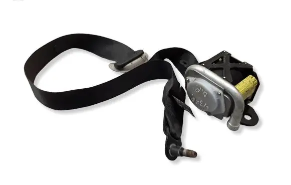 Toyota Avensis T250 Front seatbelt 7321005051