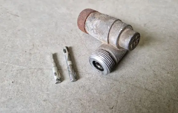 Mitsubishi L200 Speed sensor (speedometer sensor) 
