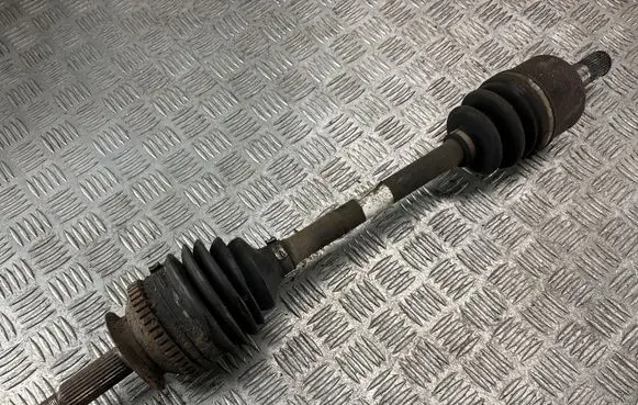 Hyundai Trajet Front driveshaft