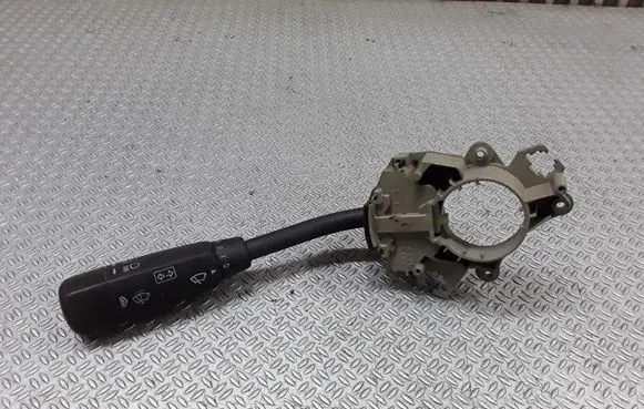 Mercedes-Benz CLK A208 C208 Indicator stalk 285599