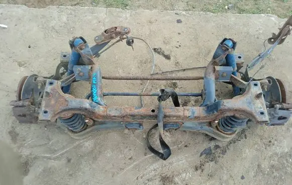 Ford Mondeo Mk III Rear axle beam 3MKBZT