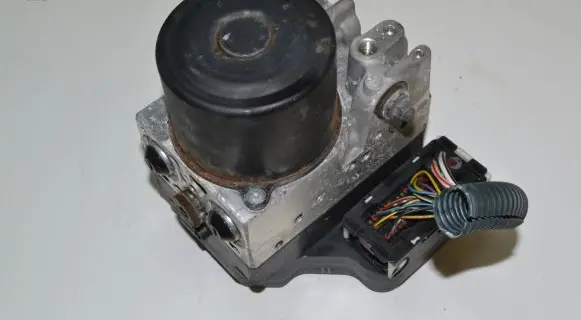 Lexus GS 300 350 430 450H ABS Pump 4454030100