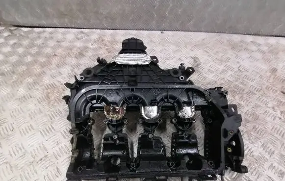 Ford Focus Intake manifold 9674394480