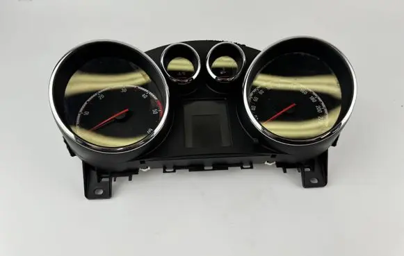 Opel Meriva B Speedometer (instrument cluster) 13346184