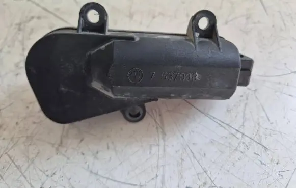 BMW 7 E65 E66 Intake manifold 7537998