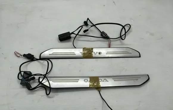 Volvo XC60 sill trim set (inner) 