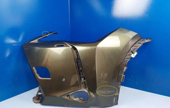 Lexus UX Front bumper corner part panel trim 5211376120 5211376130