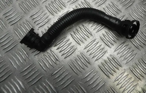 Audi A3 S3 8P Air intake hose/pipe 03L103493AE