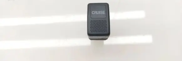 Subaru Legacy Cruise control switch 