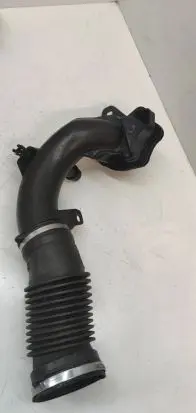 Peugeot 508 RXH Turbo air intake inlet pipe/hose 9868698653