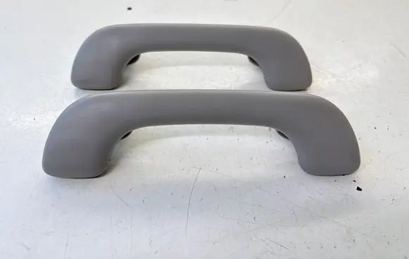 Renault Master III A set of handles for the ceiling