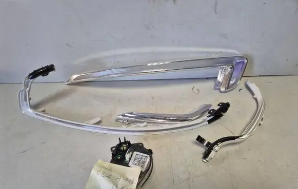 Headlight part