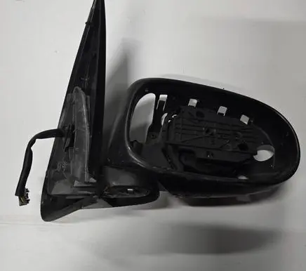 Front door electric wing mirror