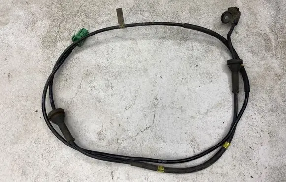 Volvo S80 ABS rear brake sensor 3524257 10011160383