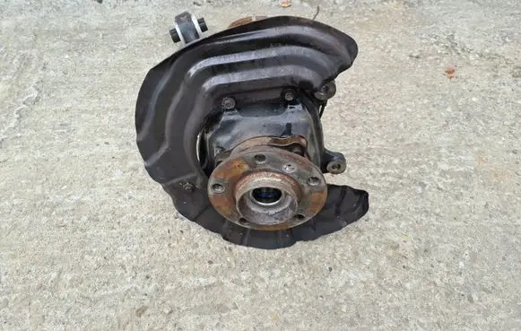 BMW X3 F25 Front wheel hub spindle knuckle 6787679