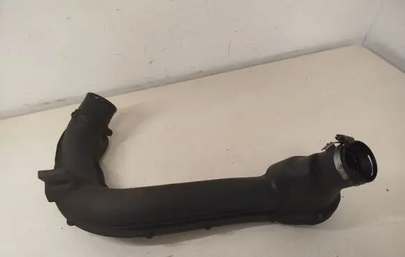 Opel Vivaro Intercooler hose/pipe 8200923261 93862449