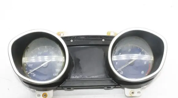 Maserati Ghibli Speedometer (instrument cluster) 670031673