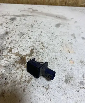 Mercedes-Benz ML W163 Airbag deployment crash/impact sensor A2128204926
