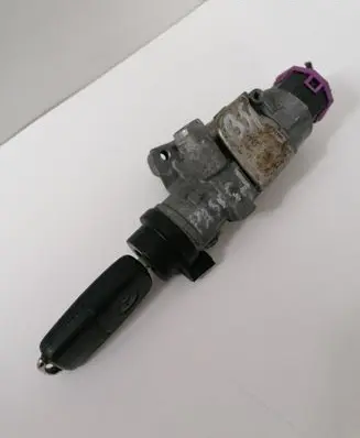 Audi A4 S4 B7 8E 8H Ignition lock 4B0905851