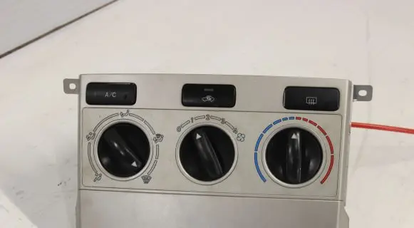 Toyota Corolla Verso AR10 Climate control unit 559000F011