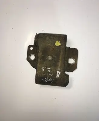 Nissan Patrol Y60 Engine mount bracket 1122001J02