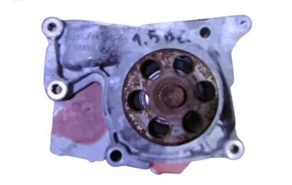 Renault Clio III Water pump 8200713853