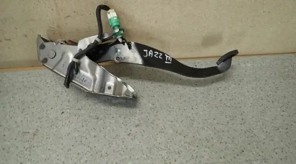 Honda Jazz Pedal assembly 