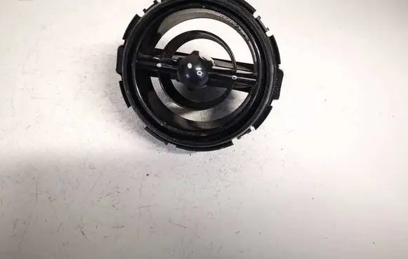 Mini One - Cooper R50 - 53 Dash center air vent grill