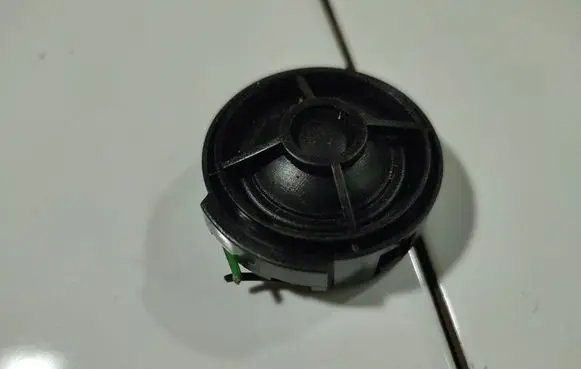 Renault Megane I Front door speaker 4E0035399D