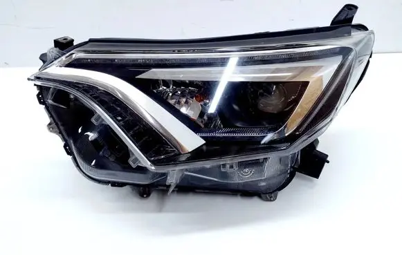 Toyota RAV 4 (XA40) Headlight/headlamp W3049