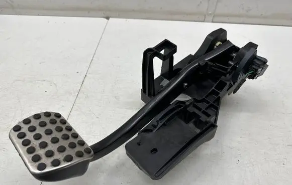 Mercedes-Benz A W177 Brake pedal A2472903800