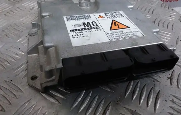 Subaru Legacy Engine control unit/module 22611AP590 2758009241