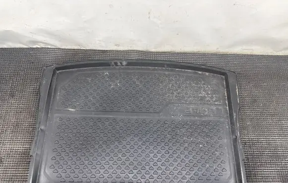 Volkswagen Golf VII Trunk/boot floor carpet liner 5G0061161