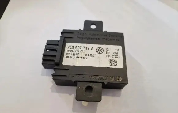 Volkswagen Touareg I Comfort/convenience module 7L0907719A