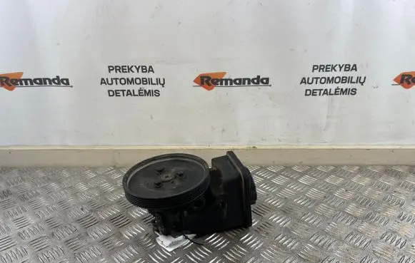 BMW 3 E46 Power steering pump 32422247046